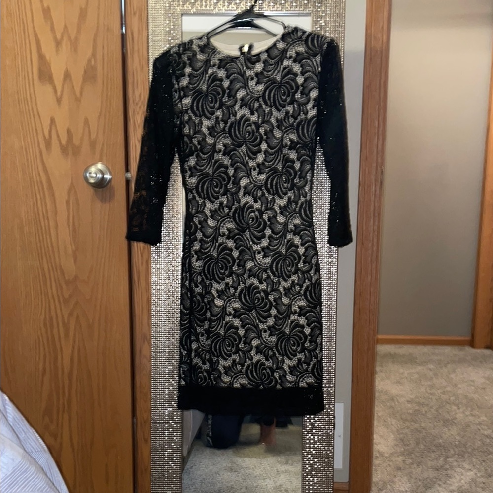 Elegant Black and Cream Lace Dress